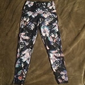 Fabletics powerform legging